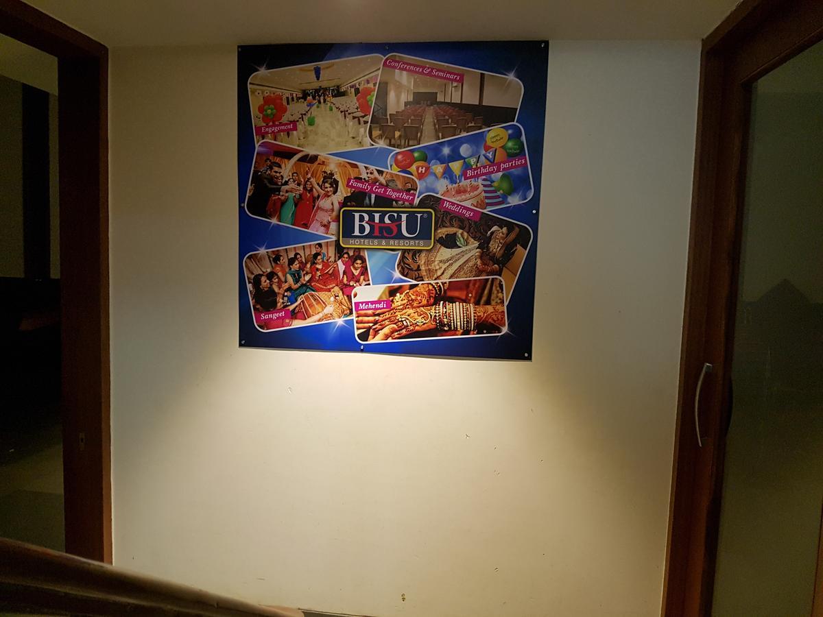Bisu Hotel & Resorts Khed  Dış mekan fotoğraf